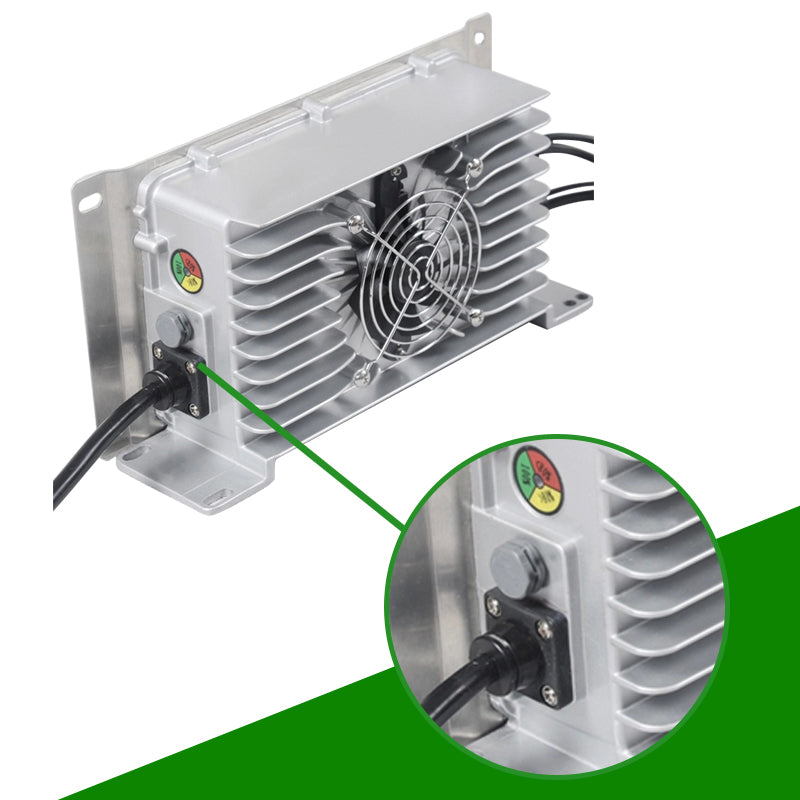 Chargeur 3,3 kw Deligreen OBC à bord niveau IP67 3,3 kw 96 V 108 V 32A OBC EV chargeur de batterie de voiture électrique solaire