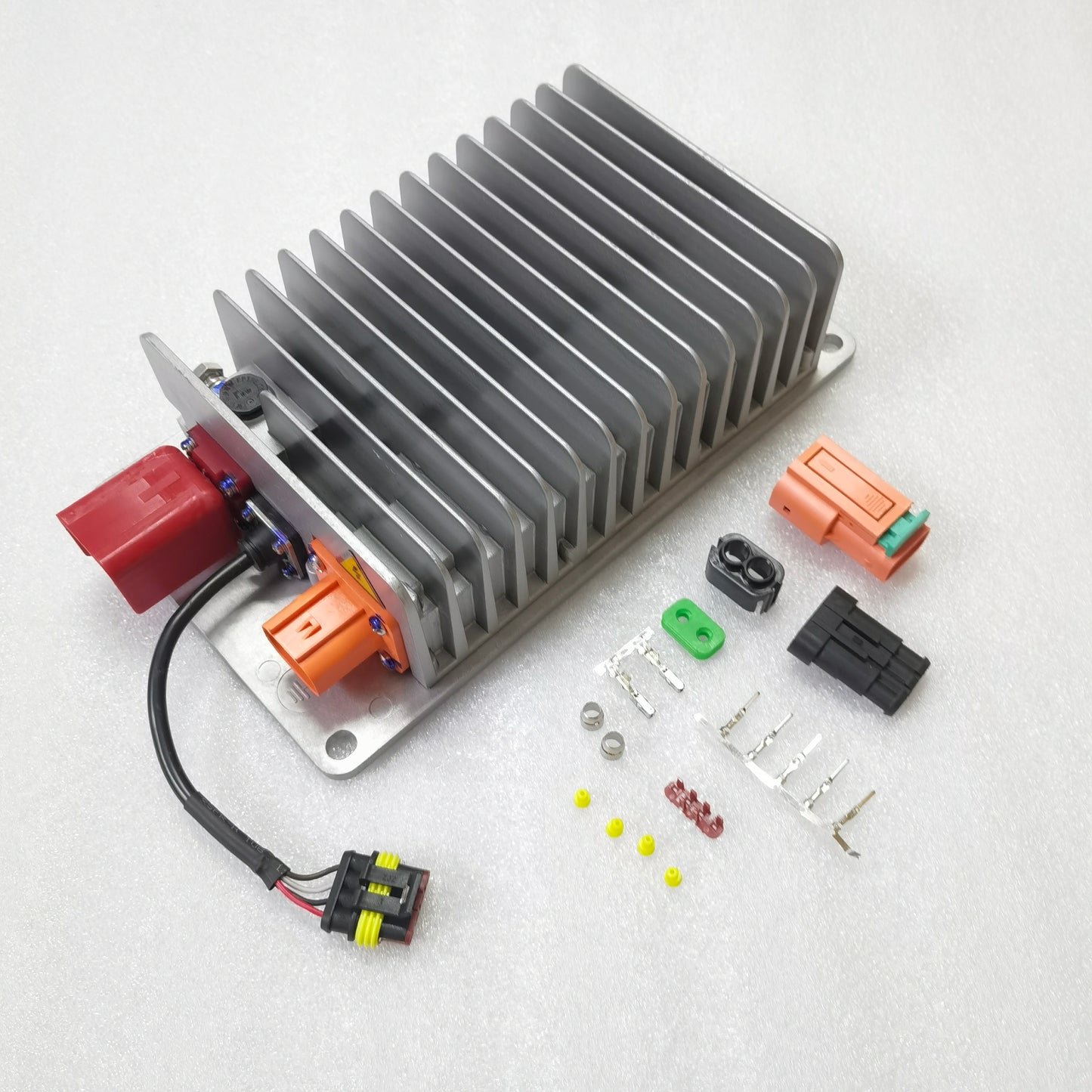 Elcon TC Charger TDC-IY-72-12 DCDC