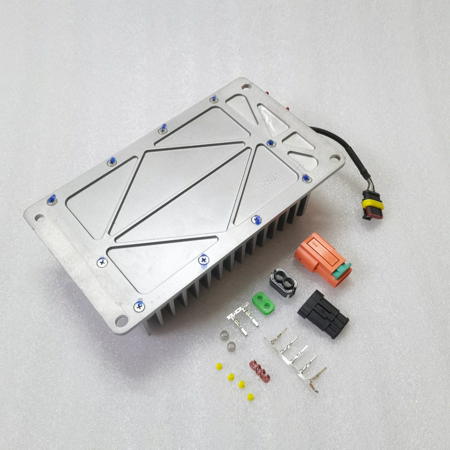 TC Elcon 1KW TDC-IY-320-12 DCDC converter