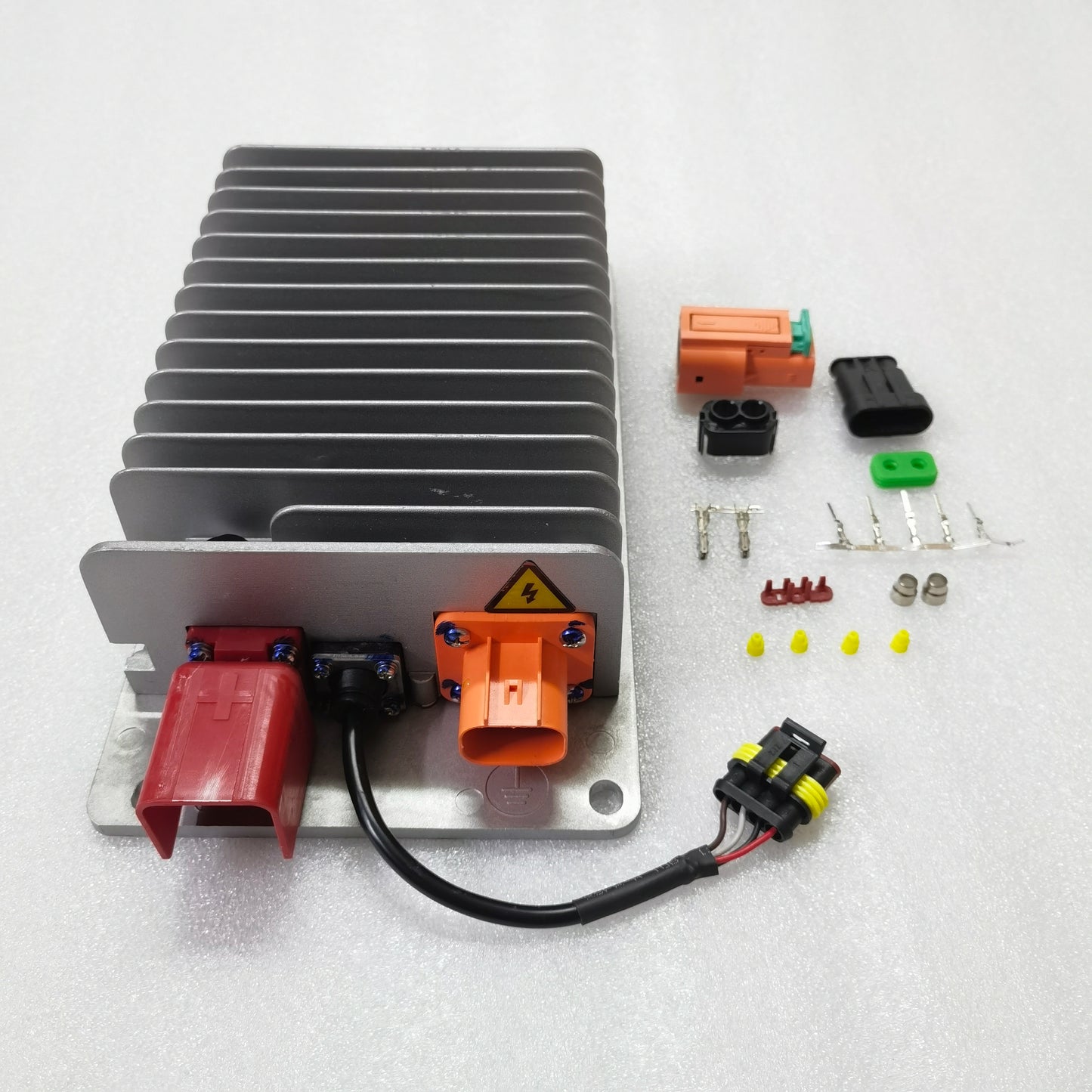 Elcon TC Charger TDC-IY-72-12 DCDC